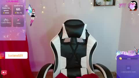 Snapshot of _lucianaa_1 chatting on 19, 5, 2026 _lucianaa_1 online show from 19, 5, 2026