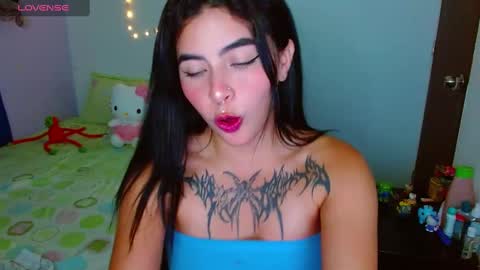 luna torres online show from 1, 3, 2025