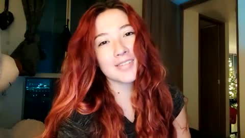 _lunaa__ online show from 3, 12, 2024