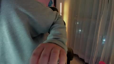 _lunaa__ online show from 15, 1, 2025