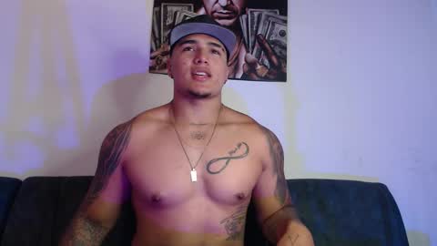 Snapshot of _luxury_23 chatting on 10, 9, 2025 STIVEN online show from 10, 9, 2025