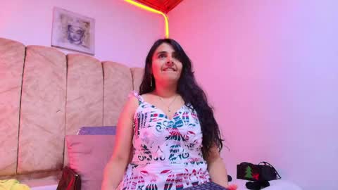 Snapshot of _marcela__ chatting on 24, 4, 2026 _marcela__ online show from 24, 4, 2026