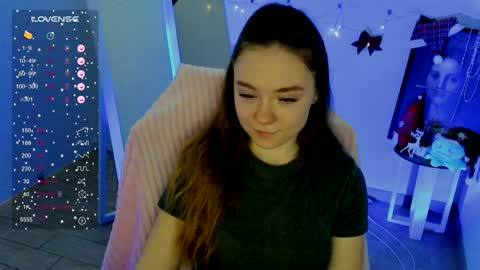 Snapshot of _margoqueen_ chatting on 12, 1, 2025 Margo online show from 12, 1, 2025