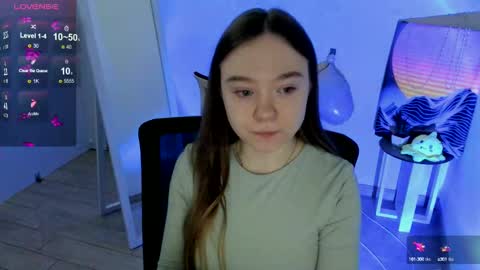 Snapshot of _margoqueen_ chatting on 12, 3, 2025 Margo online show from 12, 3, 2025