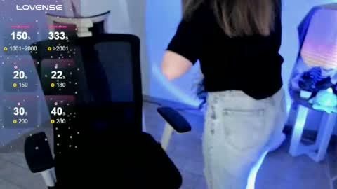 Snapshot of _margoqueen_ chatting on 9, 9, 2025 Margo online show from 9, 9, 2025