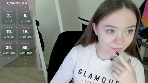 Snapshot of _margoqueen_ chatting on 21, 9, 2025 Margo online show from 21, 9, 2025