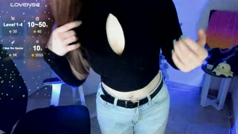 Snapshot of _margoqueen_ chatting on 24, 10, 2025 Margo online show from 24, 10, 2025