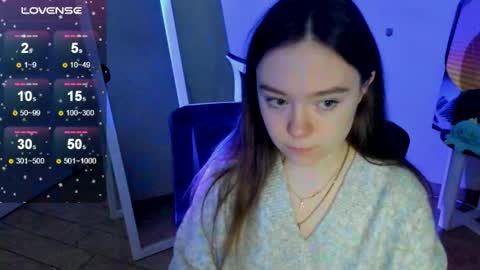 Snapshot of _margoqueen_ chatting on 9, 11, 2025 Margo online show from 9, 11, 2025