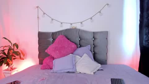 Maria paula online show from 4, 4, 2026