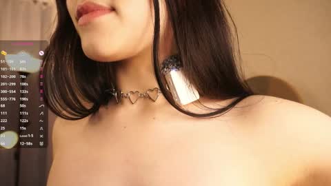  Gwen  online show from 1, 4, 2026