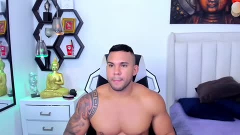 Snapshot of _matthew_santos_ chatting on 20, 9, 2025 _matthew_santos_ online show from 20, 9, 2025