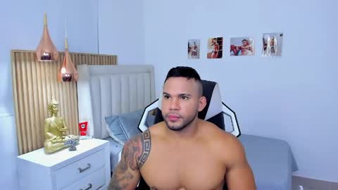 Snapshot of _matthew_santos_ chatting on 23, 4, 2026 _matthew_santos_ online show from 23, 4, 2026
