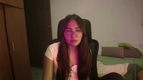 Snapshot of _maxxx1_ chatting on 27, 5, 2026 max and abby online show from 27, 5, 2026