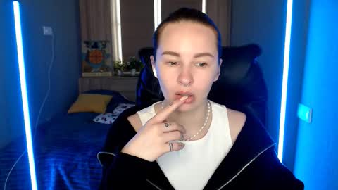 Snapshot of _mi_amore chatting on 27, 3, 2026 _mi_amore online show from 27, 3, 2026