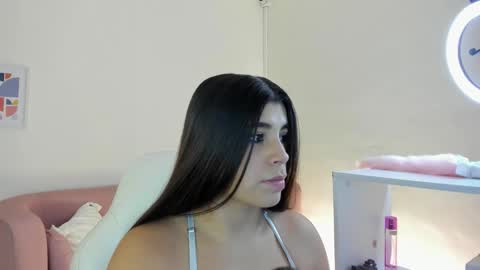  MIa blue 18  online show from 1, 3, 2026