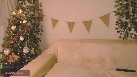 Mia online show from 5, 1, 2025