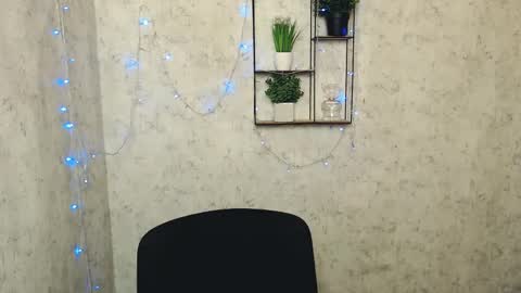 Snapshot of _miaangel_ chatting on 28, 2, 2025 Mia online show from 28, 2, 2025