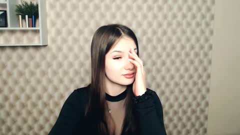 Snapshot of _miaangel_ chatting on 7, 3, 2025 Mia online show from 7, 3, 2025