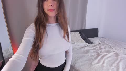 Snapshot of _milkyway chatting on 28, 9, 2025 _milkyway online show from 28, 9, 2025