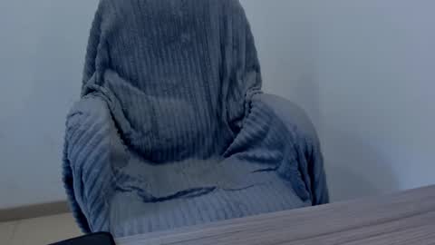 _miss_coco_ online show from 16, 10, 2025