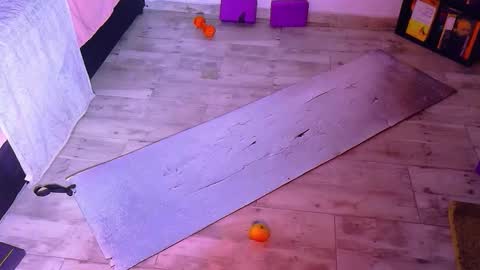 Snapshot of _miss_karoline chatting on 2, 11, 2025 karoline uwu online show from 2, 11, 2025