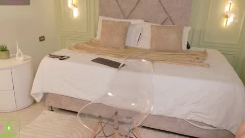 kimberley cruz online show from 12, 2, 2026