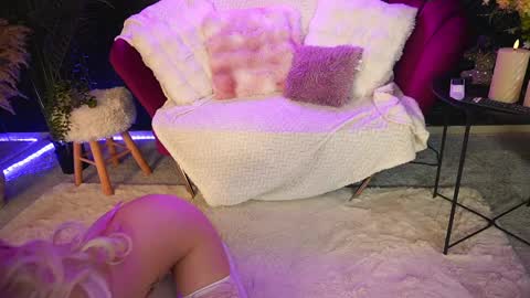 Snapshot of _mistyjoys_ chatting on 28, 5, 2026 Misty Joys online show from 28, 5, 2026