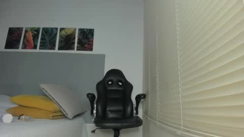 _molly_rosse_ online show from 14, 2, 2026