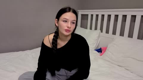 Snapshot of _mommy_casual_ chatting on 8, 11, 2025 Karina online show from 8, 11, 2025