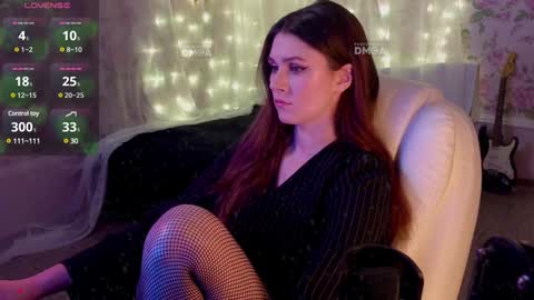 -Victoriana- online show from 3, 2, 2025