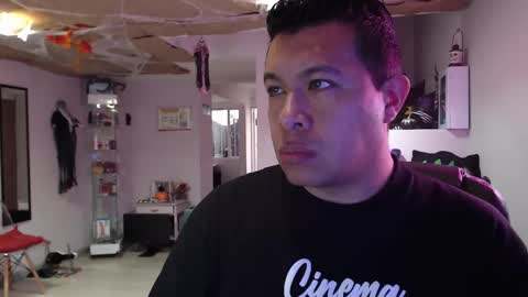 Snapshot of _mr_panda_ chatting on 28, 10, 2025 Panda online show from 28, 10, 2025