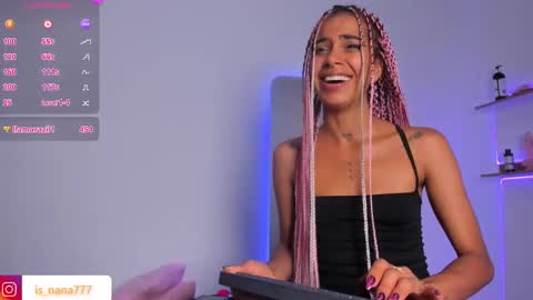 Nana  online show from 25, 11, 2025