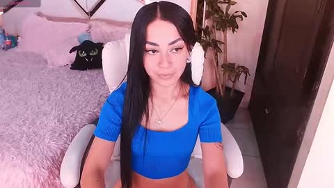 Snapshot of _natashaa19 chatting on 18, 2, 2025 Natasha Rodriguez independent model online show from 18, 2, 2025