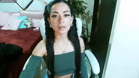 Snapshot of _natashaa19 chatting on 23, 2, 2025 Natasha Rodriguez independent model online show from 23, 2, 2025