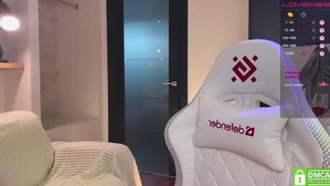 Mia with a big heart  online show from 12, 2, 2026