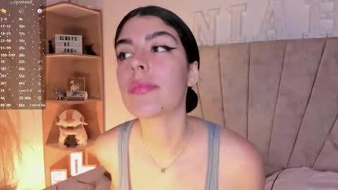 Niah  You can call me Ni or cutie haha online show from 7, 2, 2025