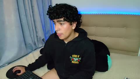 Nicolas online show from 27, 12, 2024