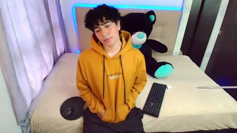 Nicolas online show from 30, 12, 2024