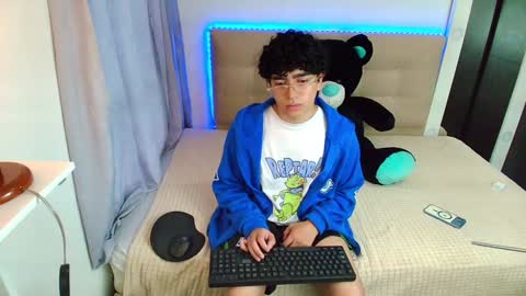 Nicolas online show from 2, 1, 2025