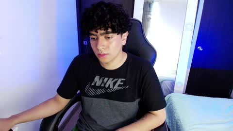 Nicolas online show from 23, 2, 2025