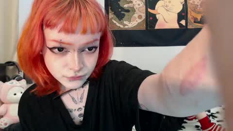 Nicole online show from 19, 5, 2026