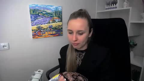 Nica online show from 3, 5, 2026