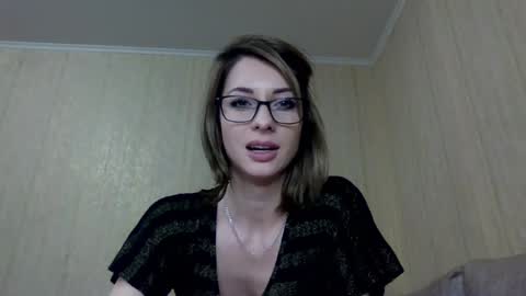 Snapshot of _number_1_ chatting on 5, 1, 2025 Number 1 online show from 5, 1, 2025