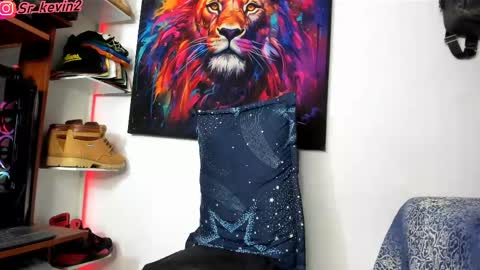 Kevin  online show from 27, 2, 2025