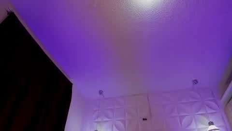 Pau online show from 14, 2, 2026