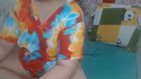 Snapshot of _pinayglamourbum_143xxx_ chatting on 18, 9, 2025 Pinaylovelybum online show from 18, 9, 2025