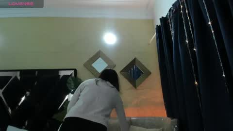 pinki online show from 13, 4, 2026