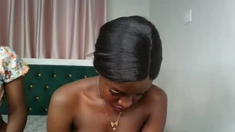 Snapshot of _pretty_savage chatting on 27, 5, 2026 savage online show from 27, 5, 2026