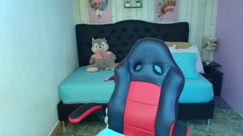 Rachel Jones  online show from 17, 1, 2026