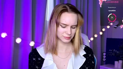 Snapshot of _ramona__ chatting on 3, 3, 2025 im Amy online show from 3, 3, 2025